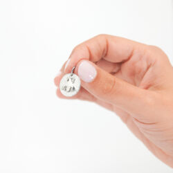 Medalla maestra abeja sobrepuesta