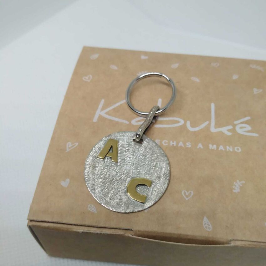 Llavero Alpaca con 2 iniciales en Bronce