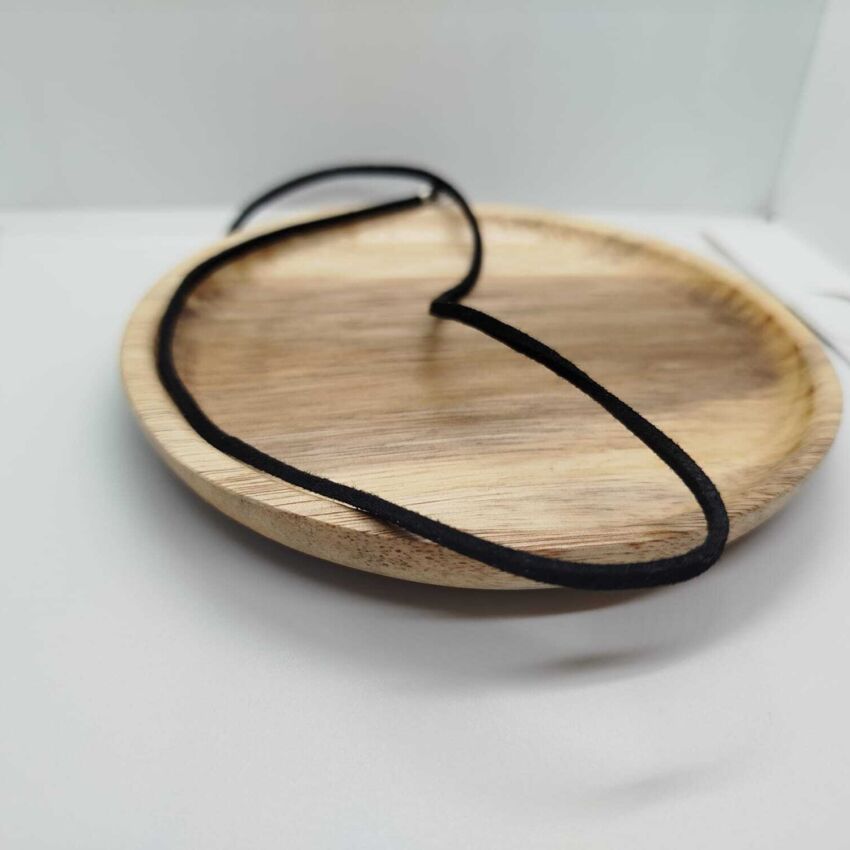 Cordón simil gamuza terminales de acero