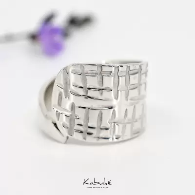 Anillo Stripe