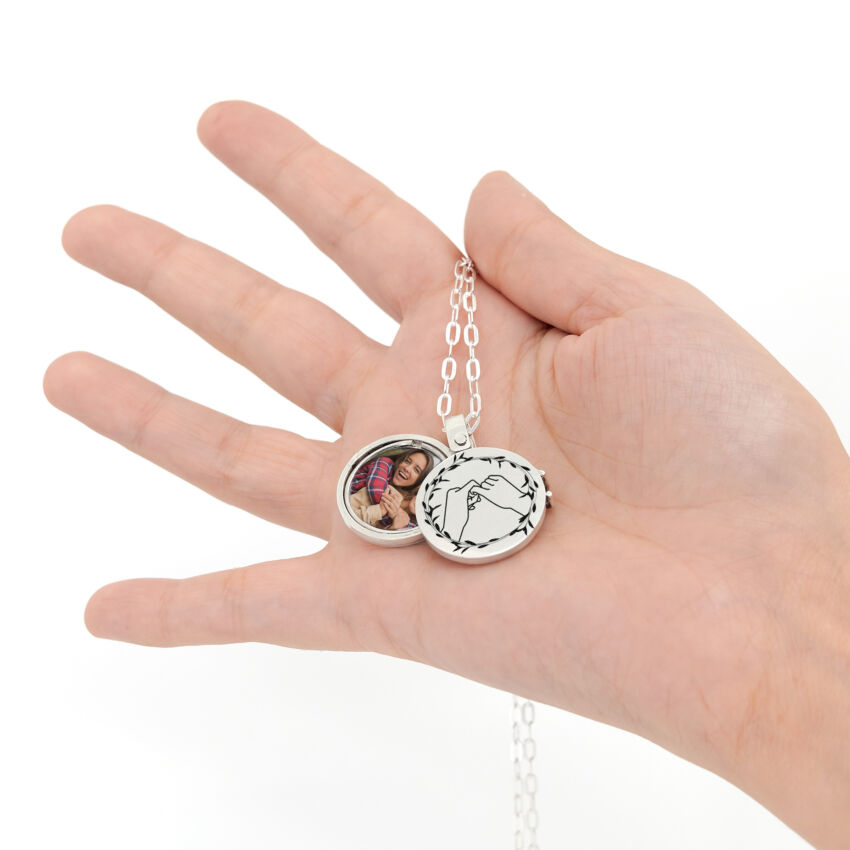 Relicario plata 925 con grabado láser