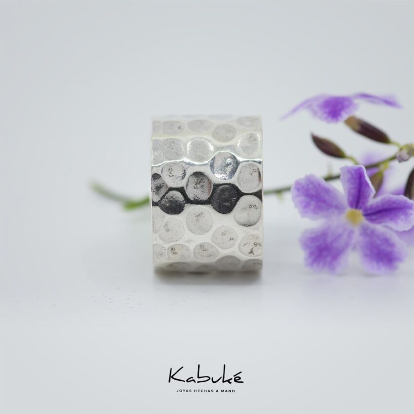 Anillo Martillado 15 mm ancho