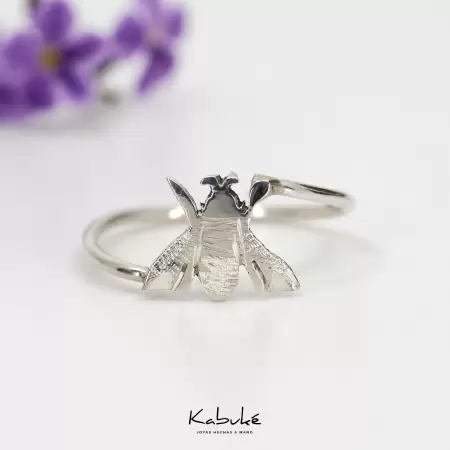 Anillo maestra abejita