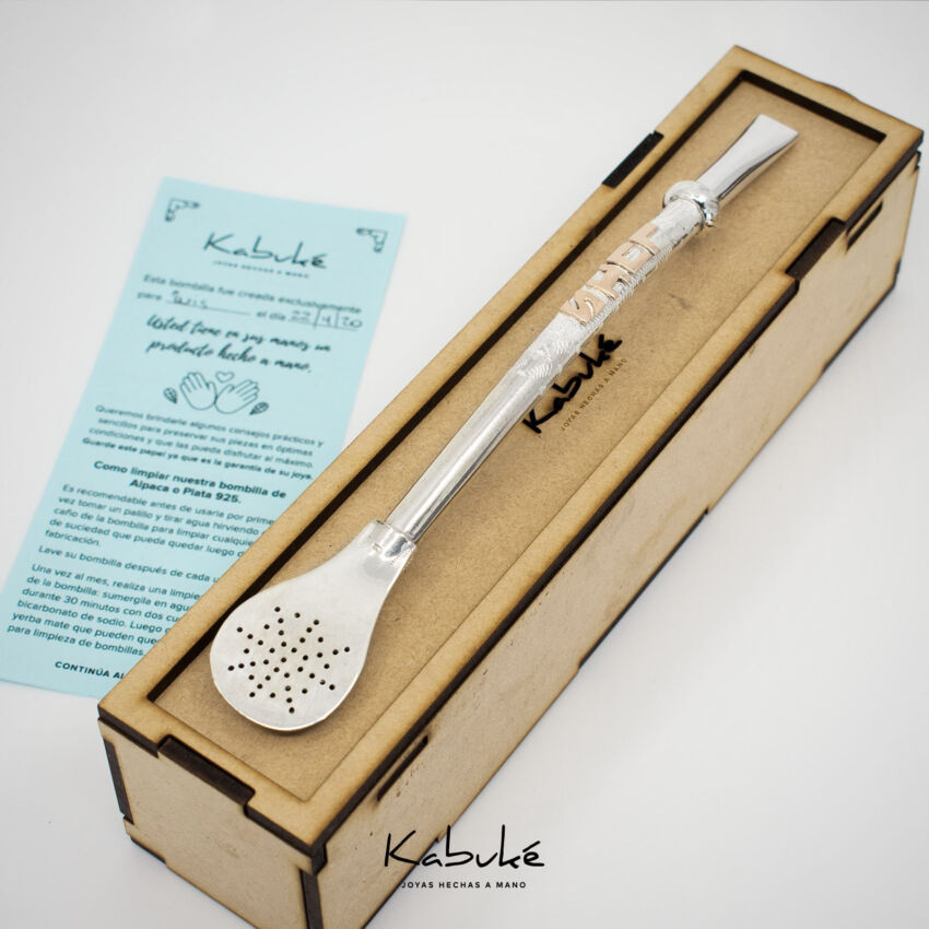 Bombilla personalizada de Plata con Iniciales en Oro