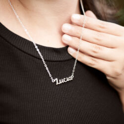 Collar con nombre personalizado