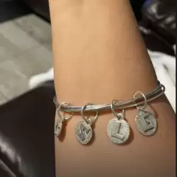 Clientes Felices | Kabuké Joyas Artesanales