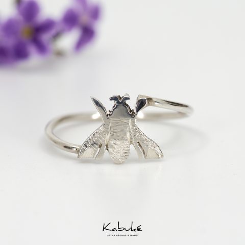 Anillo maestra abejita