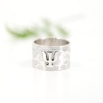 Anillo martillado psicologa